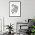 Ručne kreslená grafika, ilustrácia, motív od slovenskej umelkyne Deni Minar; Kolekcia Rastliny - Monstera - obraz v obývačke